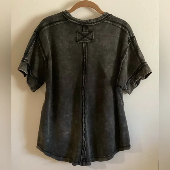 New—Zenana Black Mineral Wash Short Sleeve Top - Picture 4 of 4